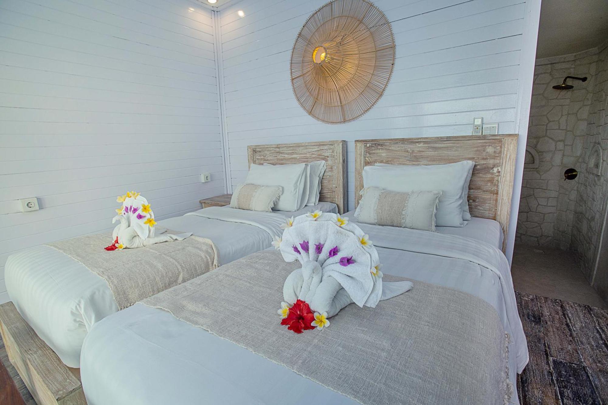 The Puncak Private Villa Нуса Лембонган Екстериор снимка
